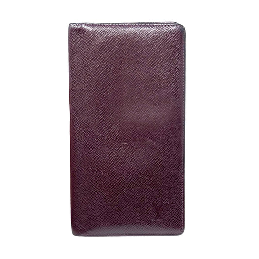 Louis Vuitton Taiga Long Wallet