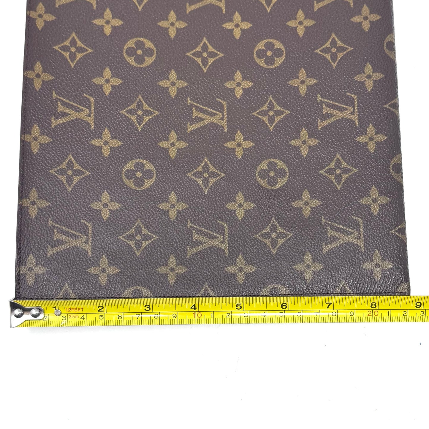 Louis Vuitton Monogram Offert Par Portfolio Clutch