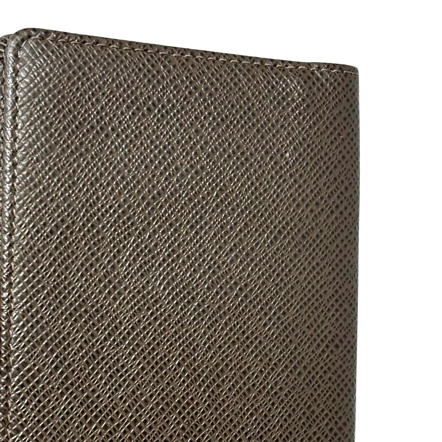 Louis Vuitton Taiga Long Wallet / Passport Case