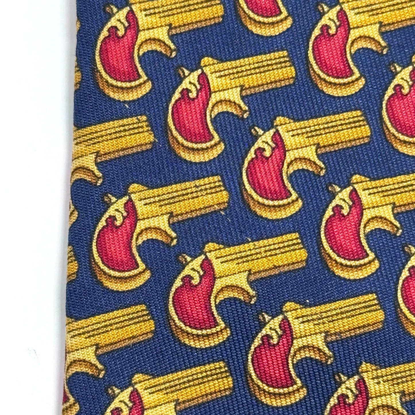 Gucci Vintage ‘Pistol’ Tie