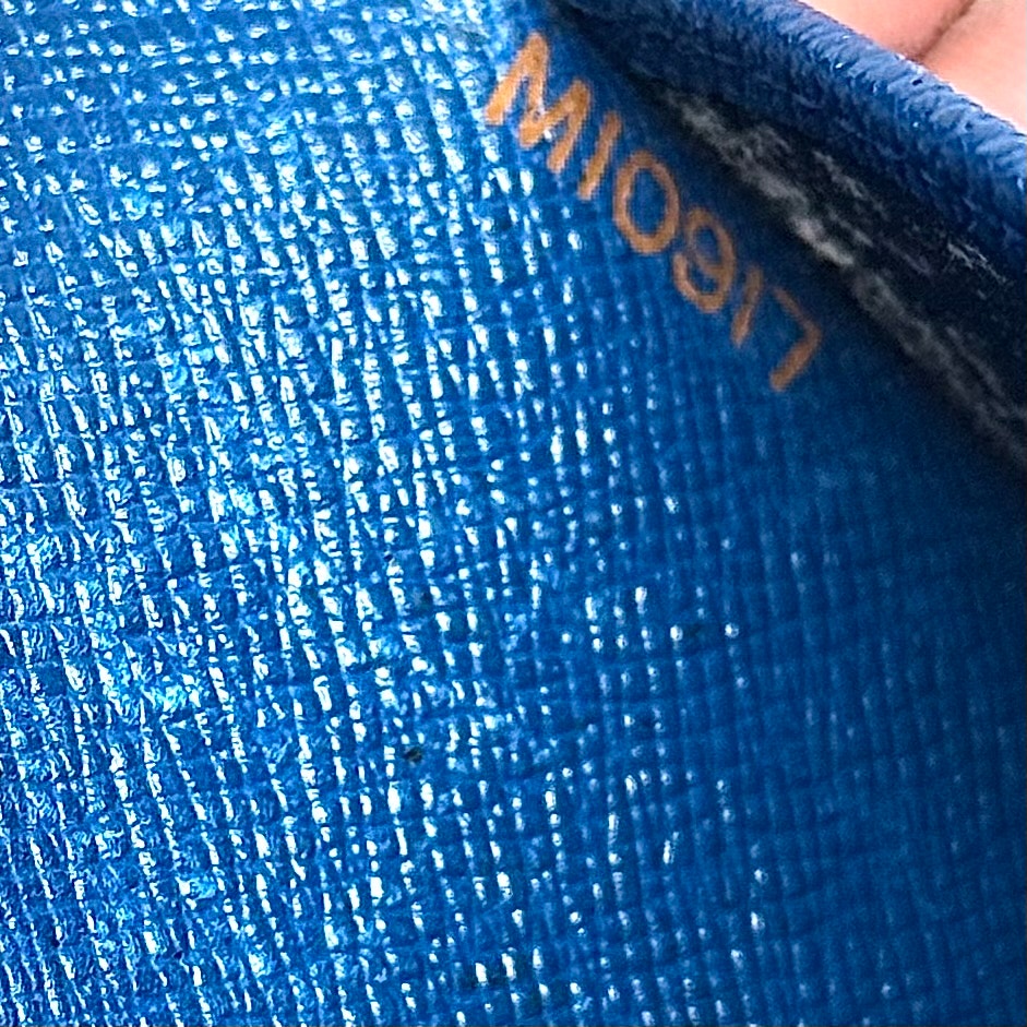 Louis Vuitton Epi Buckle Wallet