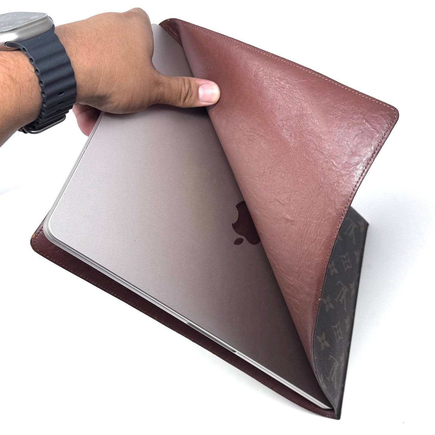 Louis Vuitton Monogram Offert Par Portfolio Clutch