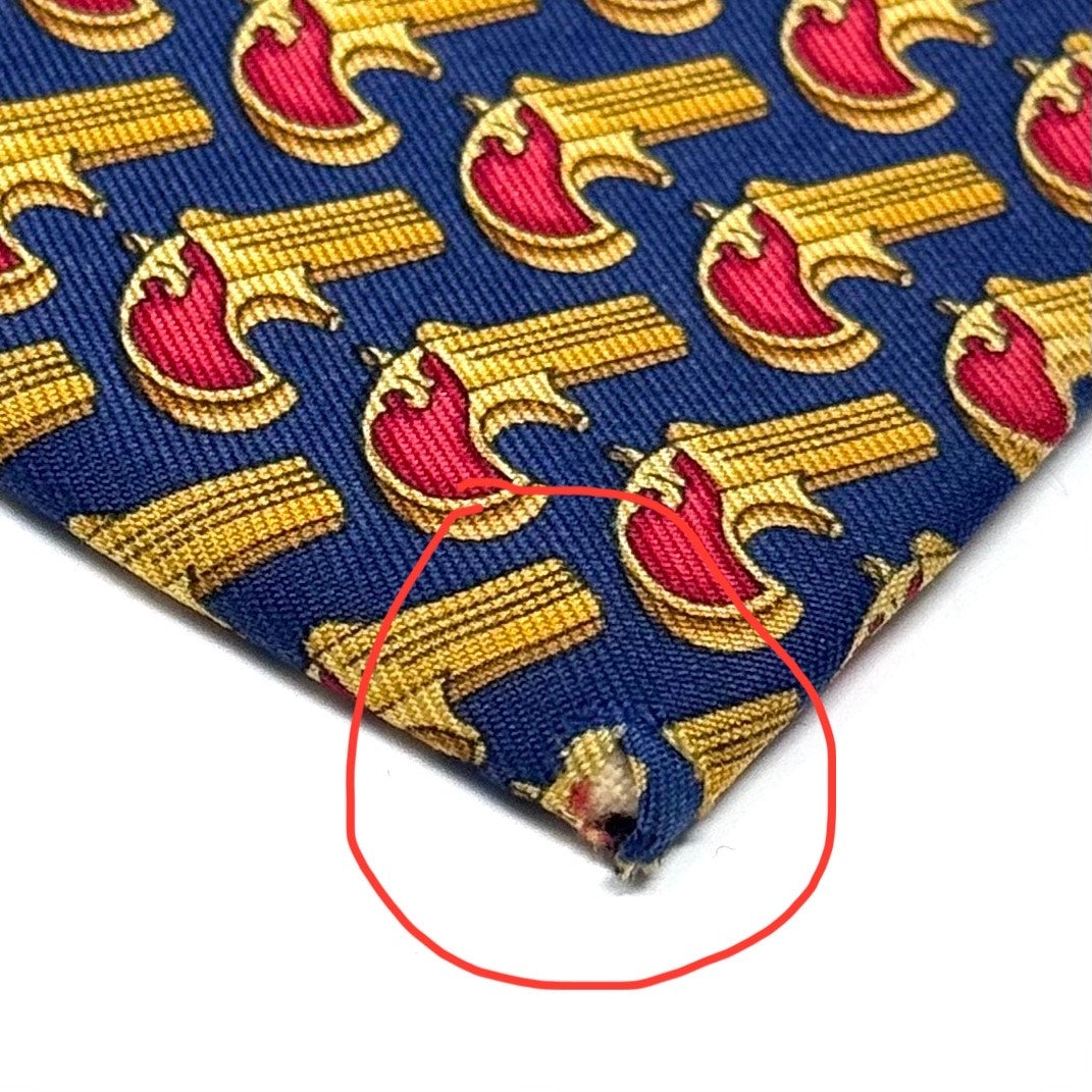 Gucci Vintage ‘Pistol’ Tie