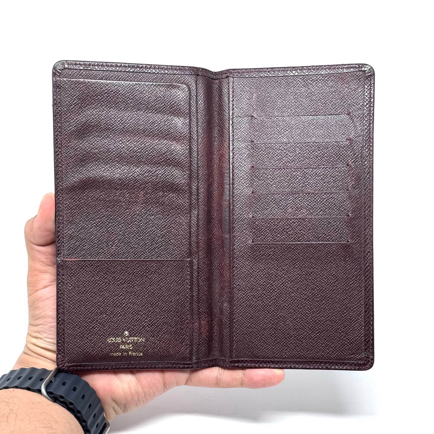 Louis Vuitton Taiga Long Wallet