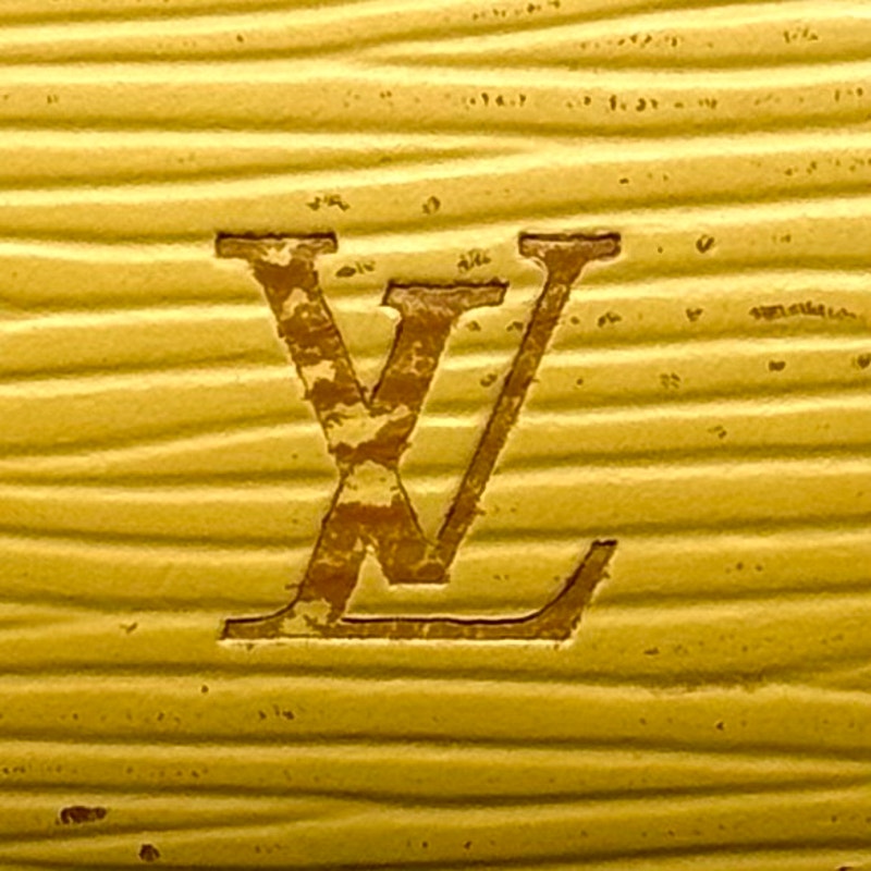 Louis Vuitton Epi ‘Dauphine’ Zipper Pouch