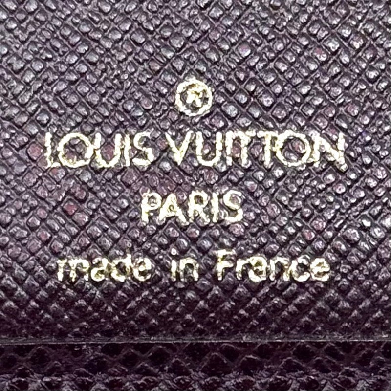 Louis Vuitton Taiga Long Wallet